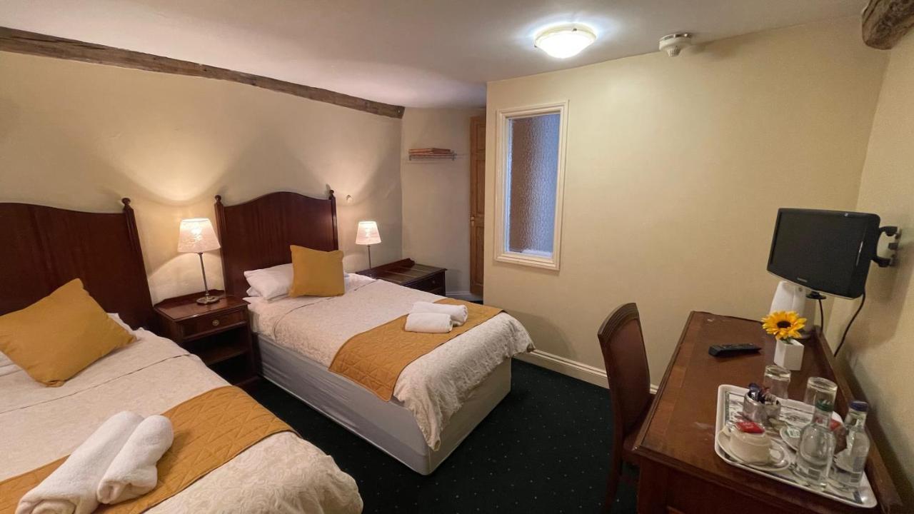 Crown Hotel سوق داونهام المظهر الخارجي الصورة