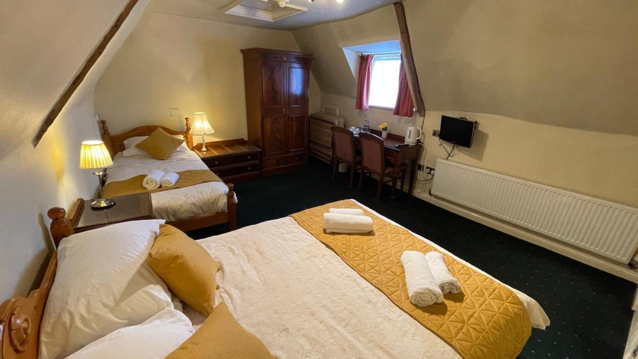 Crown Hotel سوق داونهام المظهر الخارجي الصورة
